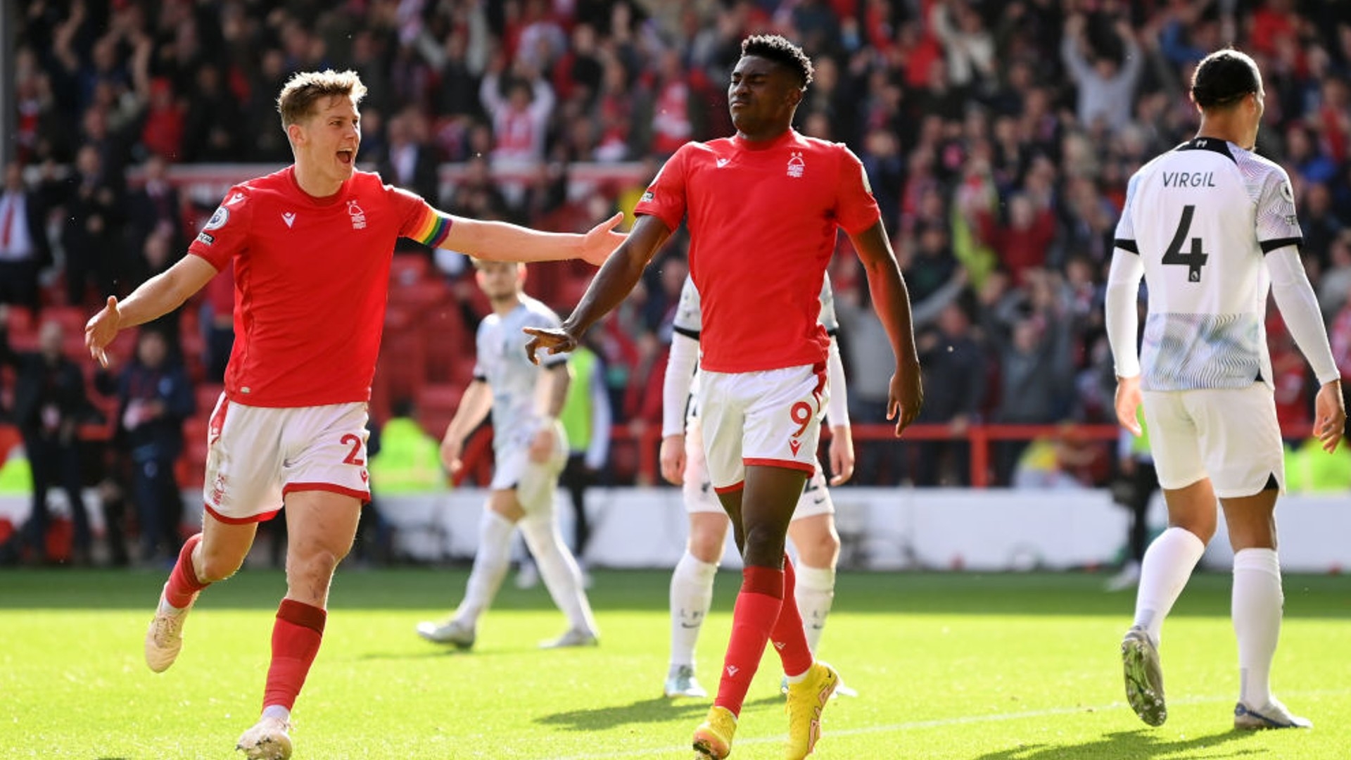 转会市场上 转会市场上